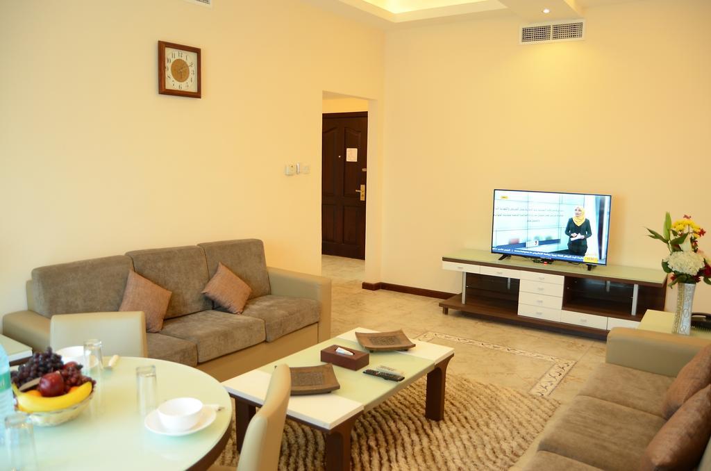 Arcadia Hotel Suites Sardzsa Kültér fotó
