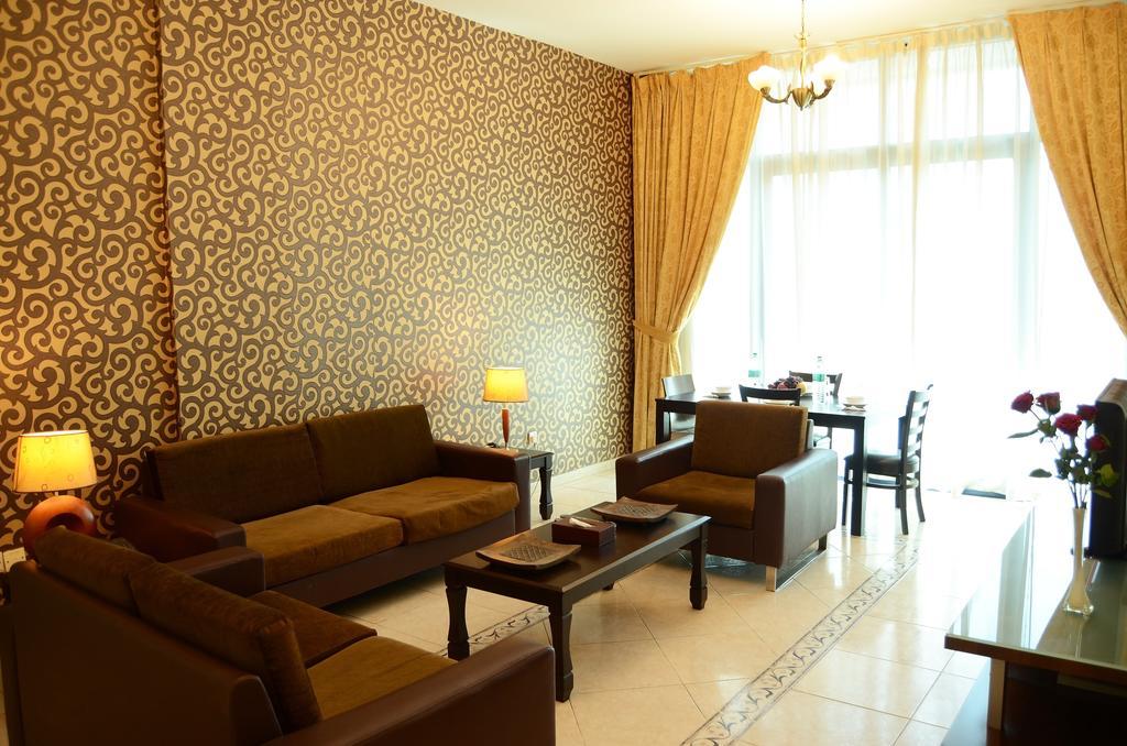 Arcadia Hotel Suites Sardzsa Kültér fotó